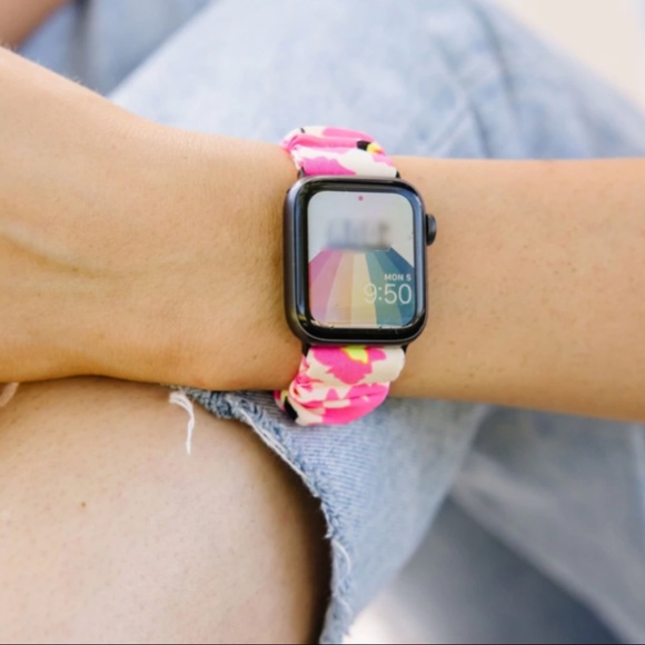 Apple Watch Band Hot Pink Floral NWT - Picture 6 of 6